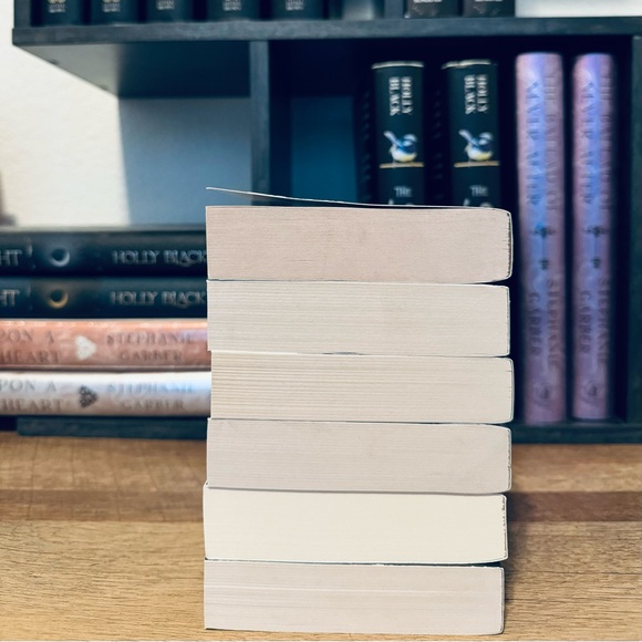 OOP / OG The O’Malleys Series by Katee Robert - Picture 8 of 11